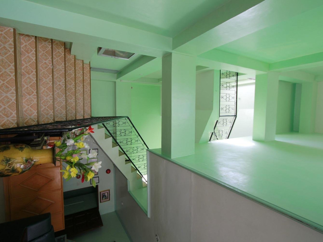 Holy Trinity Pension House & Resort主图