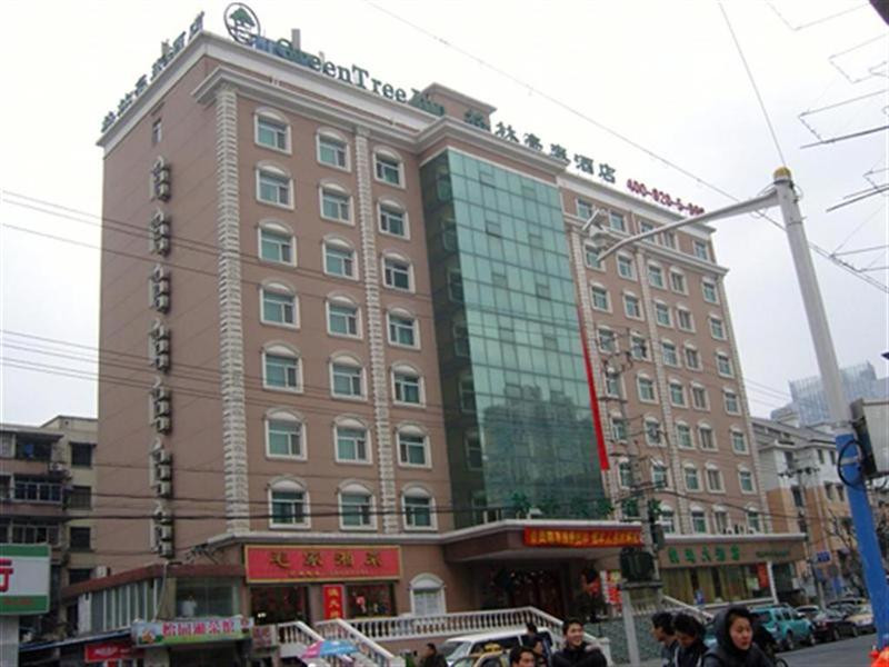 格美酒店(上海武宁曹杨路地铁站店)主图