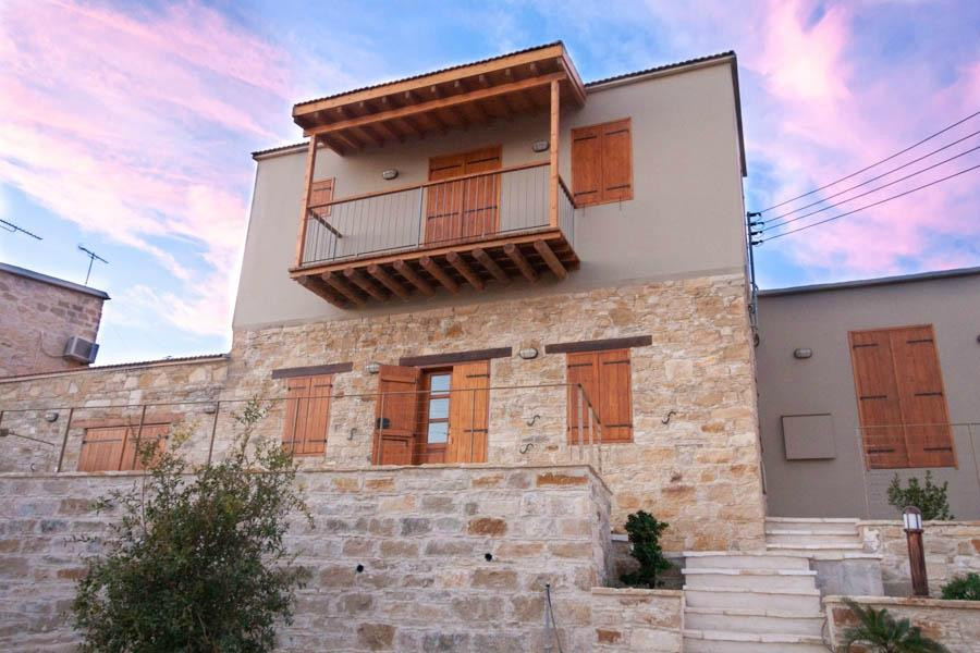 Alaminos酒店住宿-Stavrinis Home