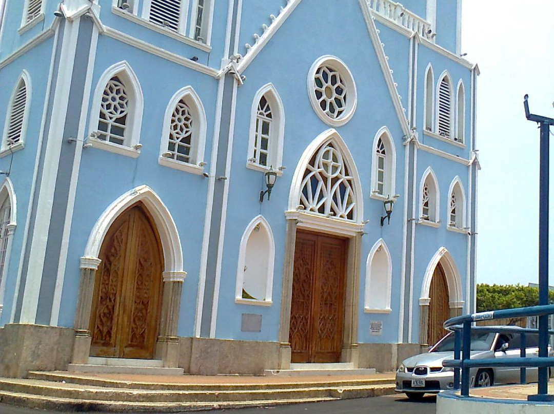 Barrio y Templo Santa Lucía景点图片