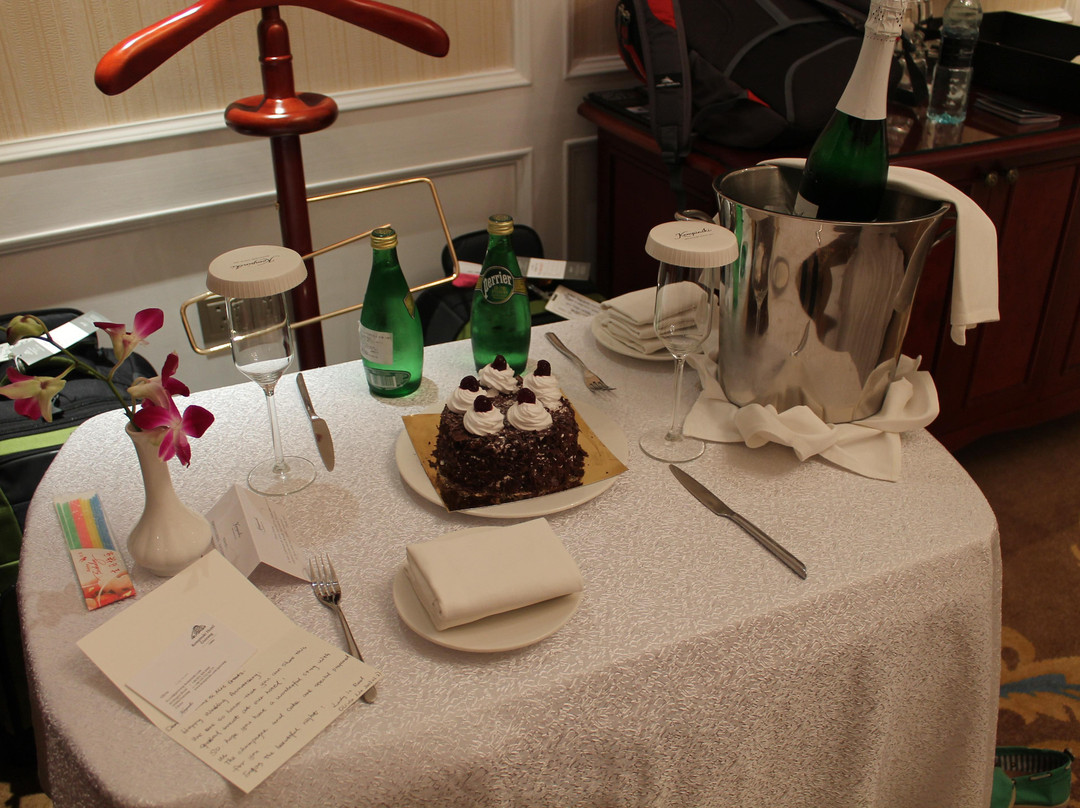 凯宾斯基大酒店主图