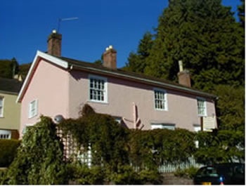 The Old Coach House-官方