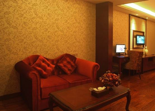 忆江南假日酒店主图