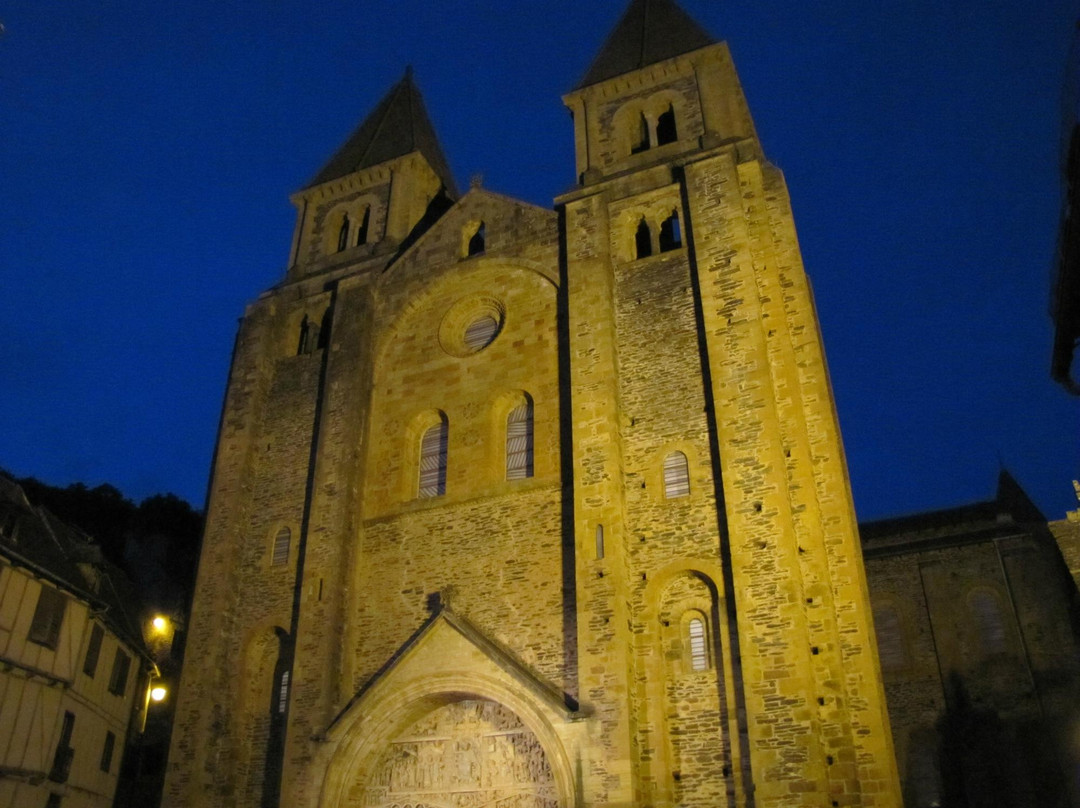 Église Abbatiale Sainte-Foy景点图片