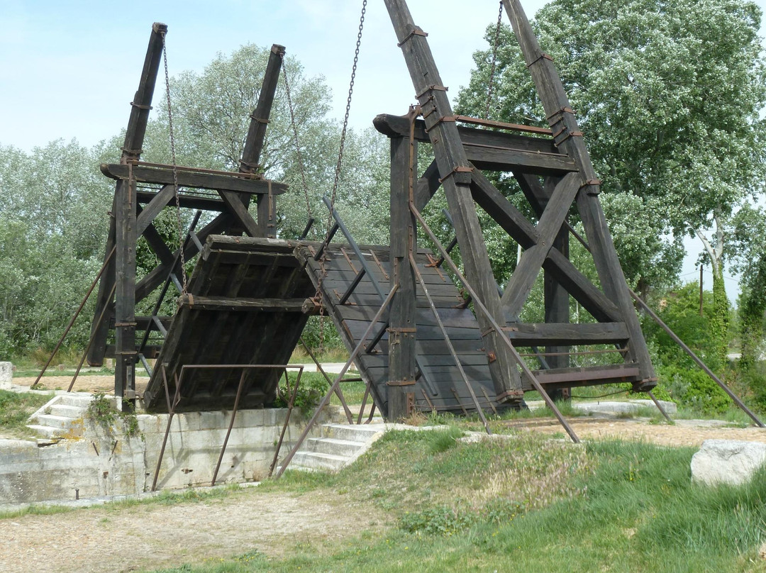 Pont Van-Gogh (Pont de Langlois)-阿尔勒必去景点