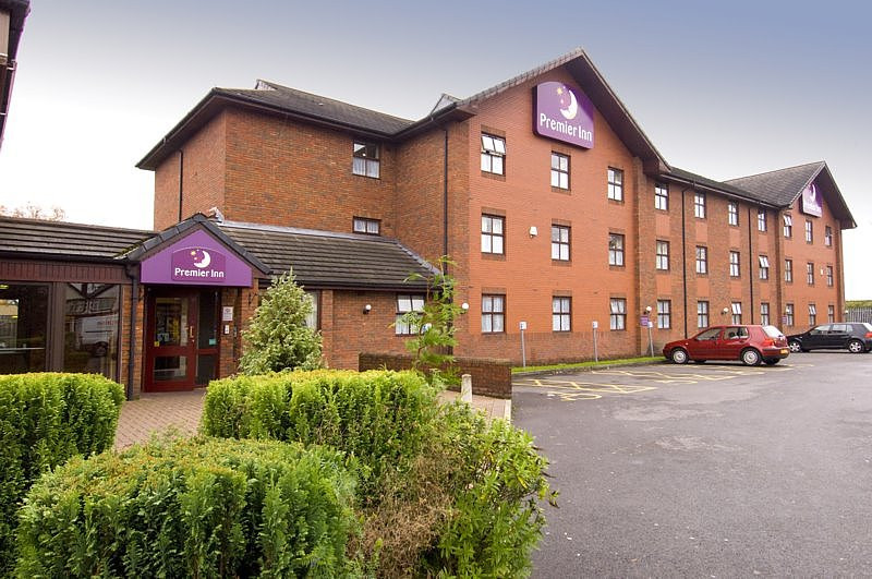 Premier Inn Manchester (Prestwich) Hotel