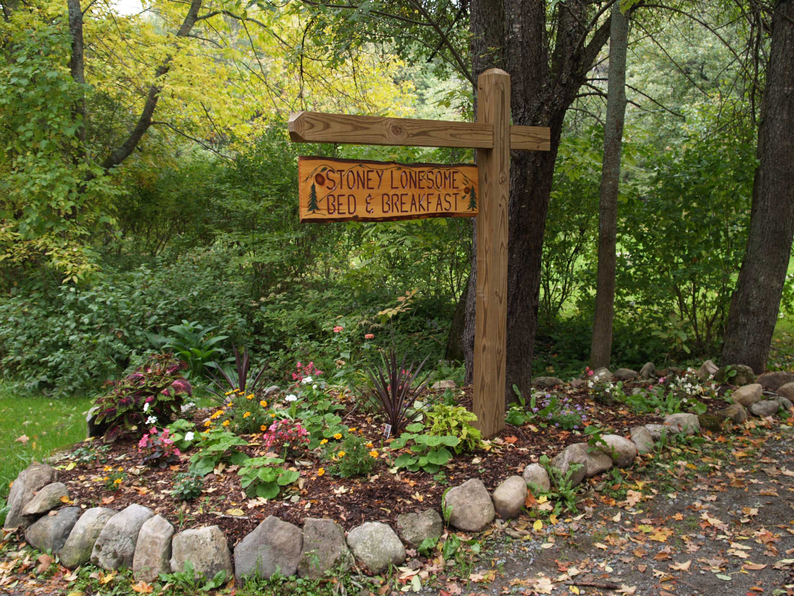 Stoney Lonesome Bed and Breakfast-官方