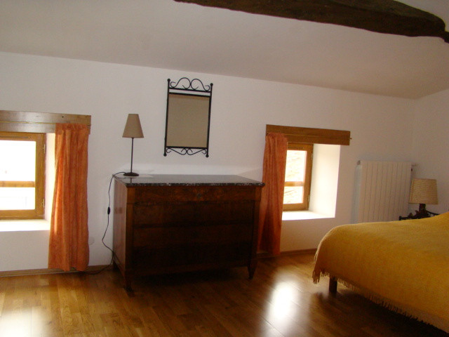 Josiane's House主图