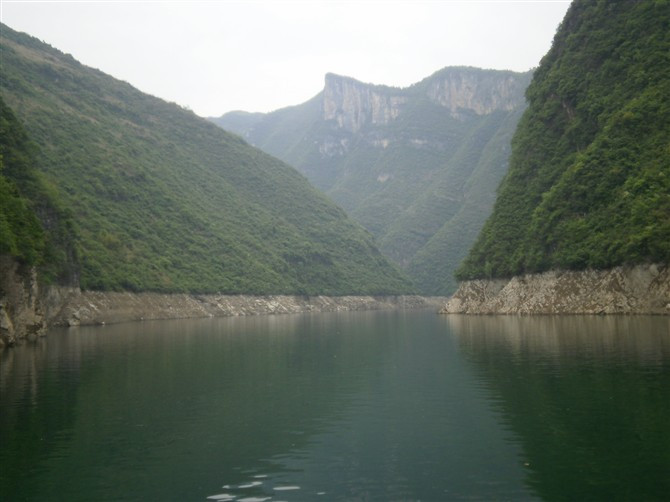 万里长江第一兽-江陵县必去景点