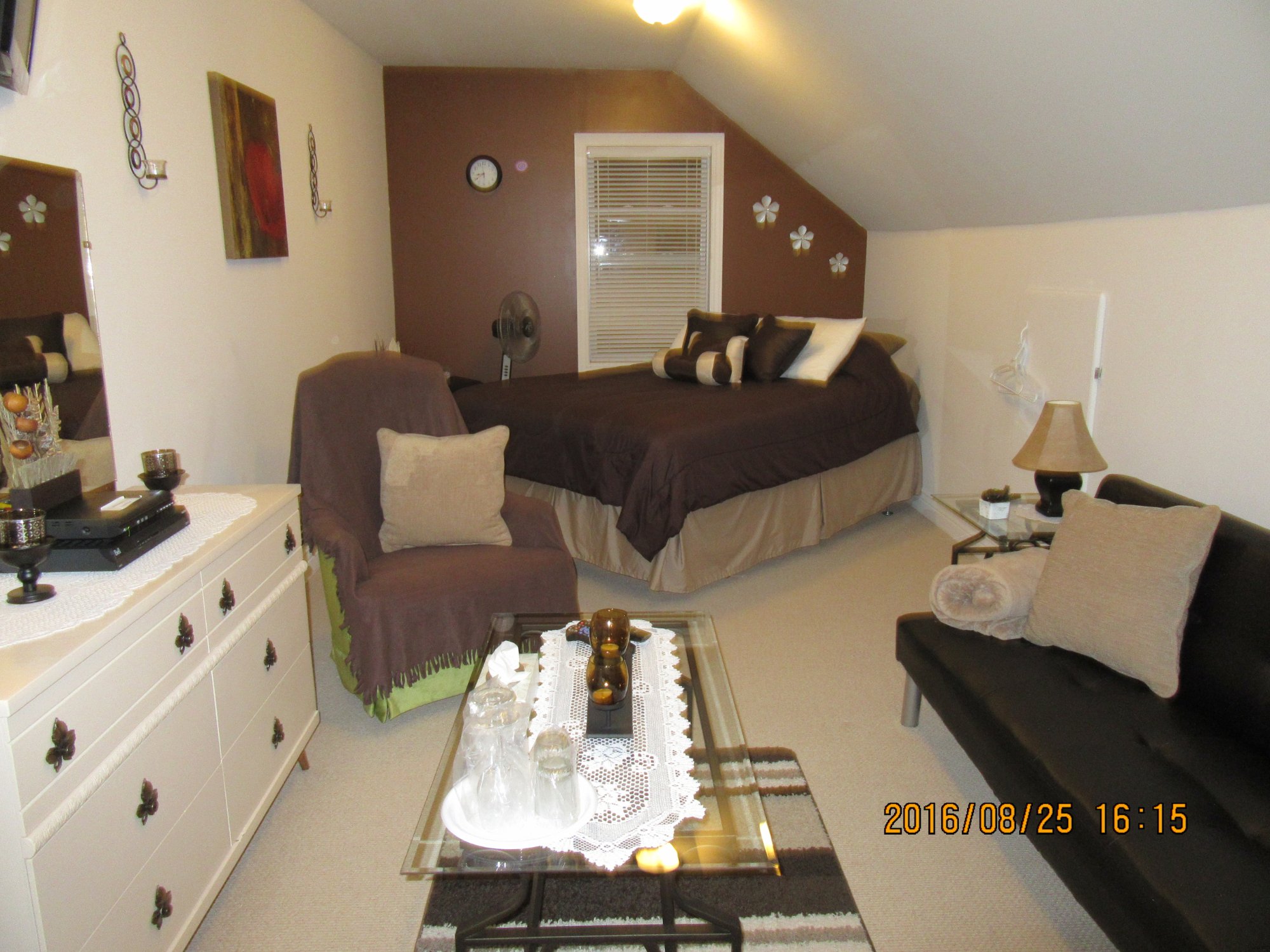 Shoreline Bed & Breakfast-官方