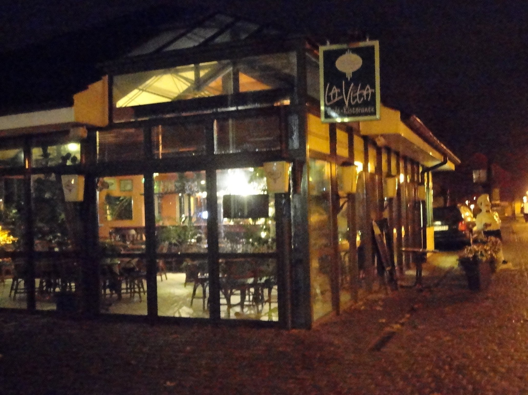 La vita Pizzeria