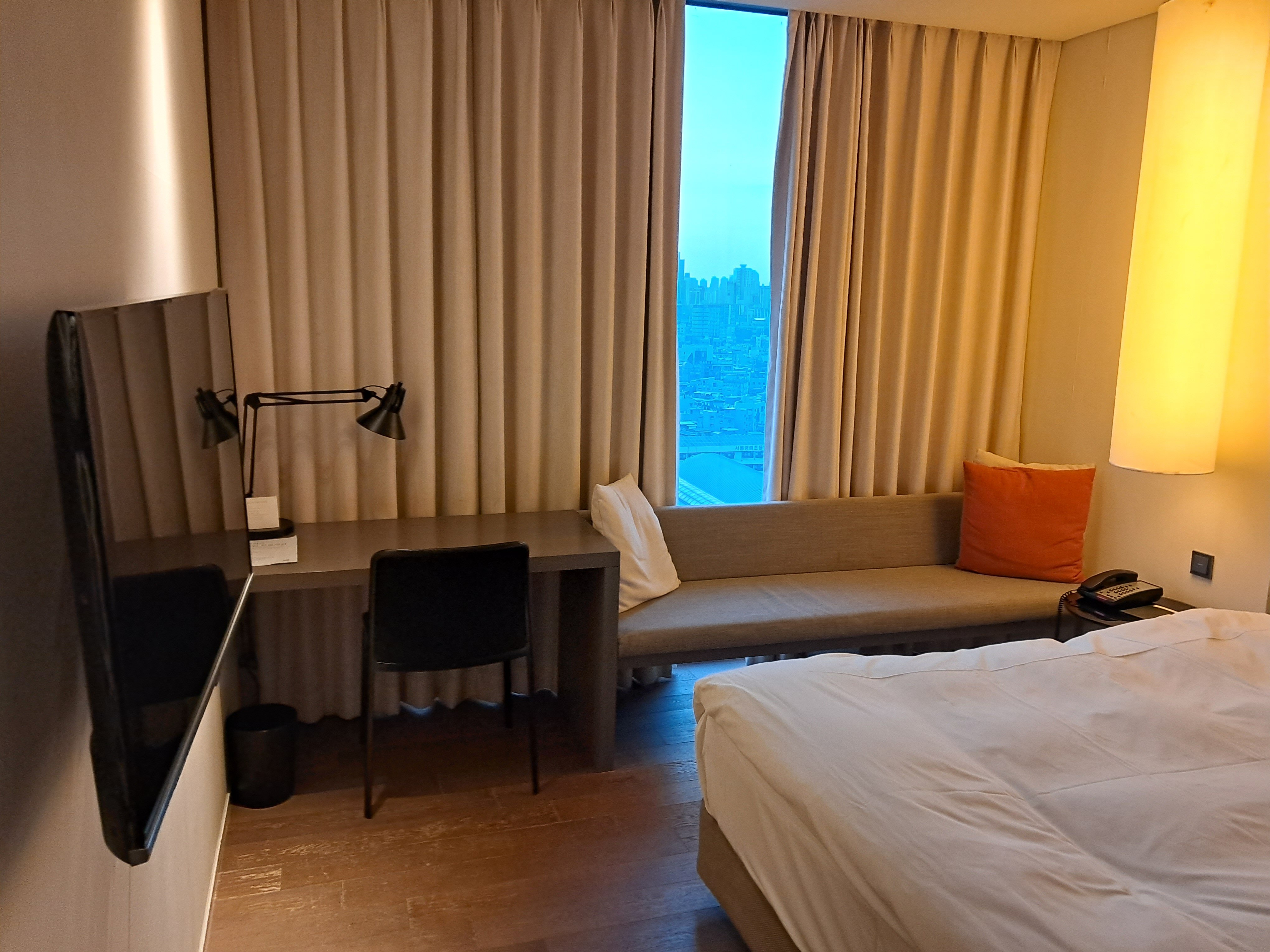 古罗诗拉酒店-客卧