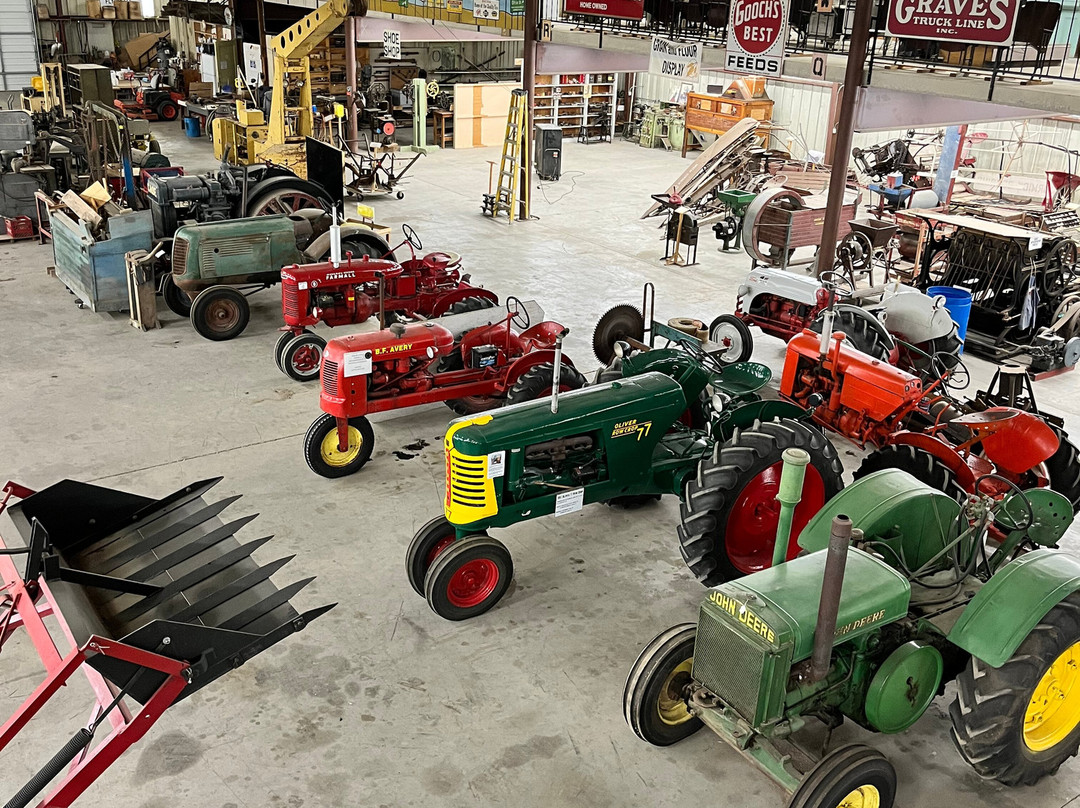 Central Kansas Flywheels Yesteryear Museum-萨利纳必去景点