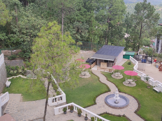 Centarosa Resort主图