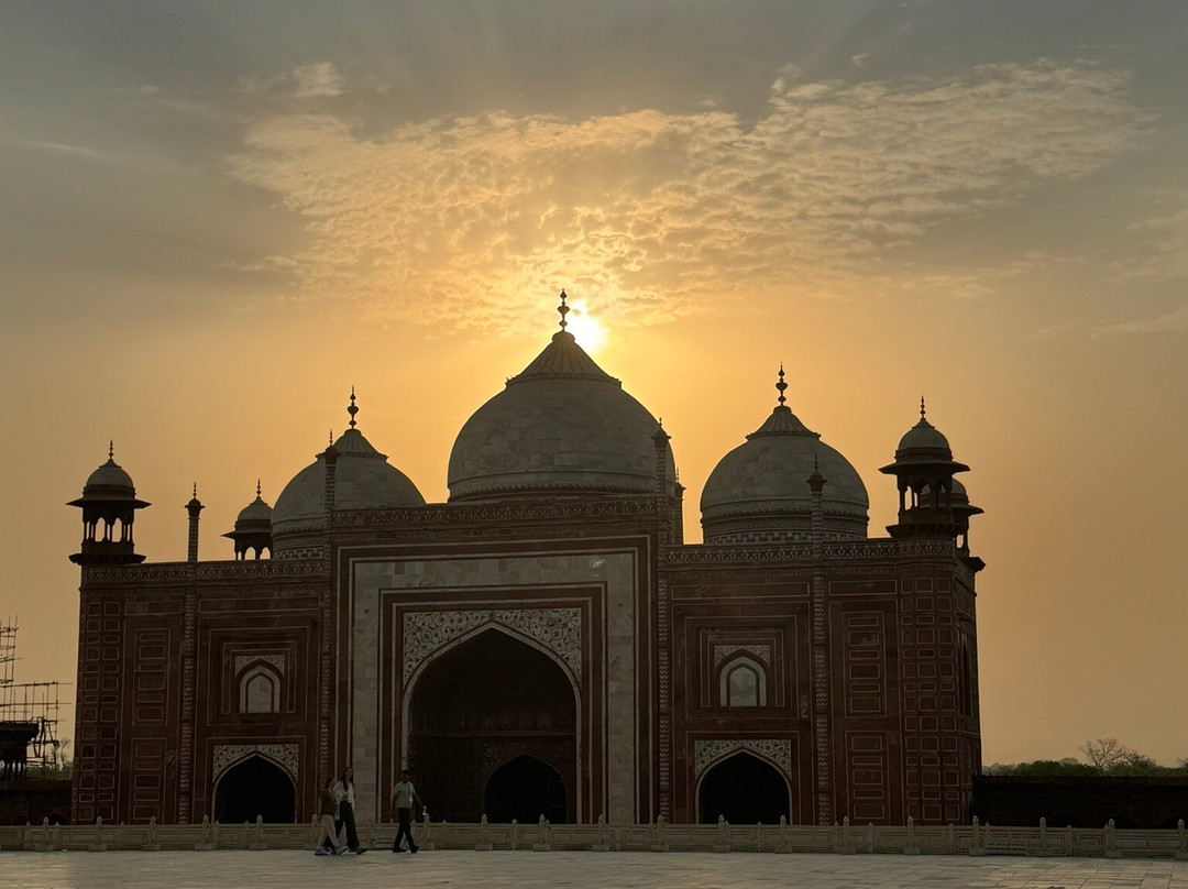 India by Car with Driver景点图片