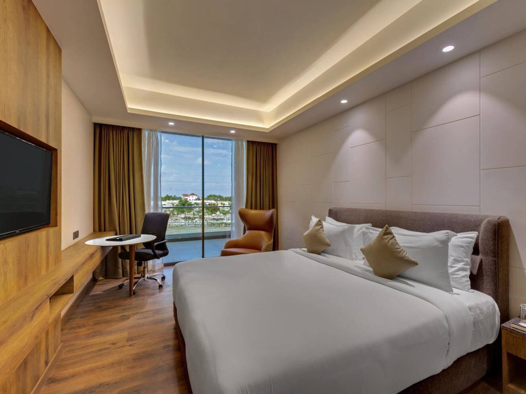 The Fern Royal Farm Resort, Anjar (Kutch)主图