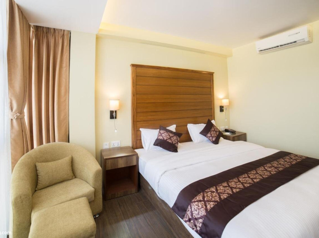 Ganapati Airport Hotel主图