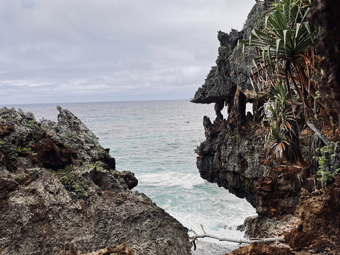 Rurutu Caves-Rurutu必去景点