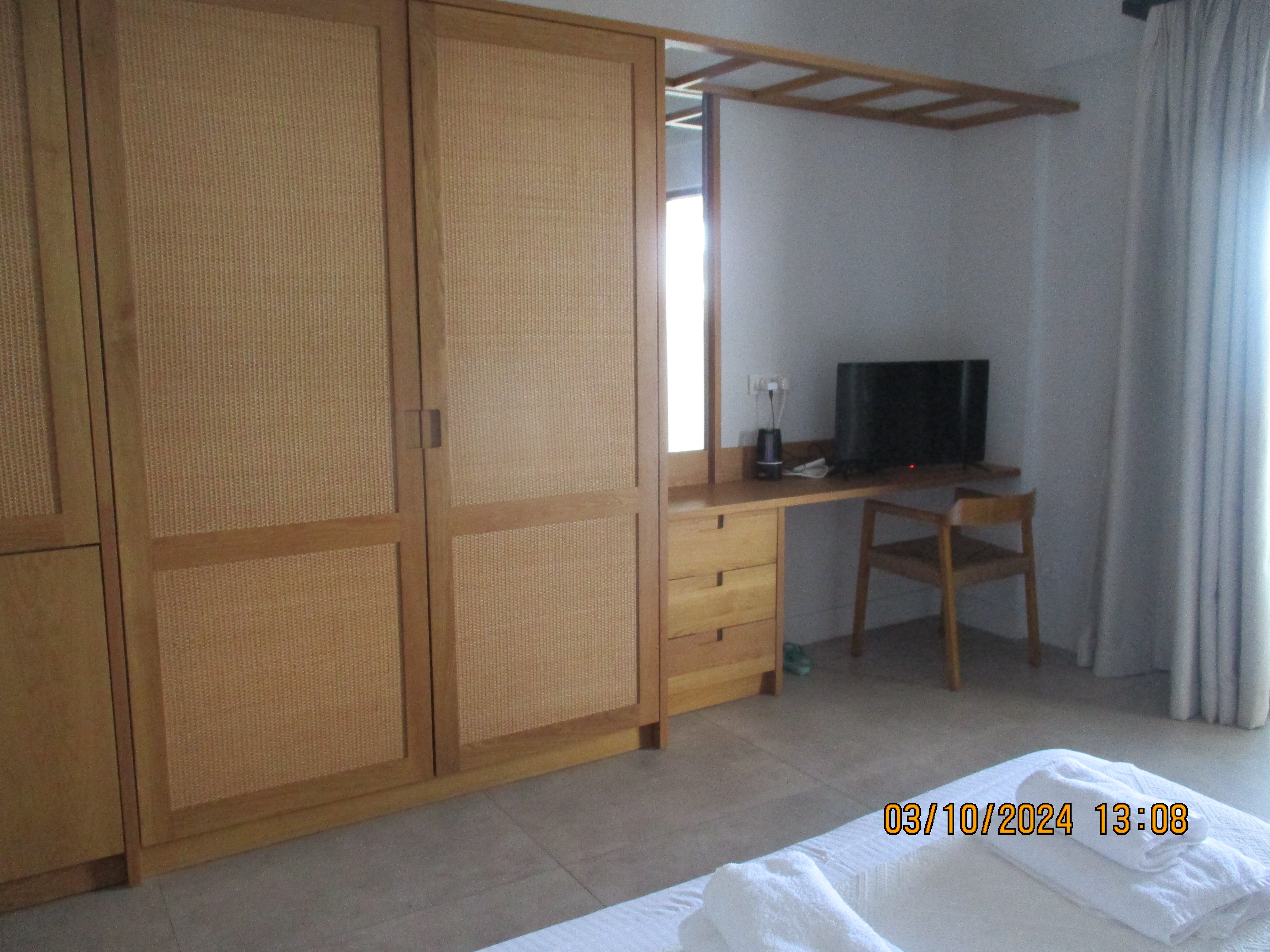 Paradise Apartments-客卧