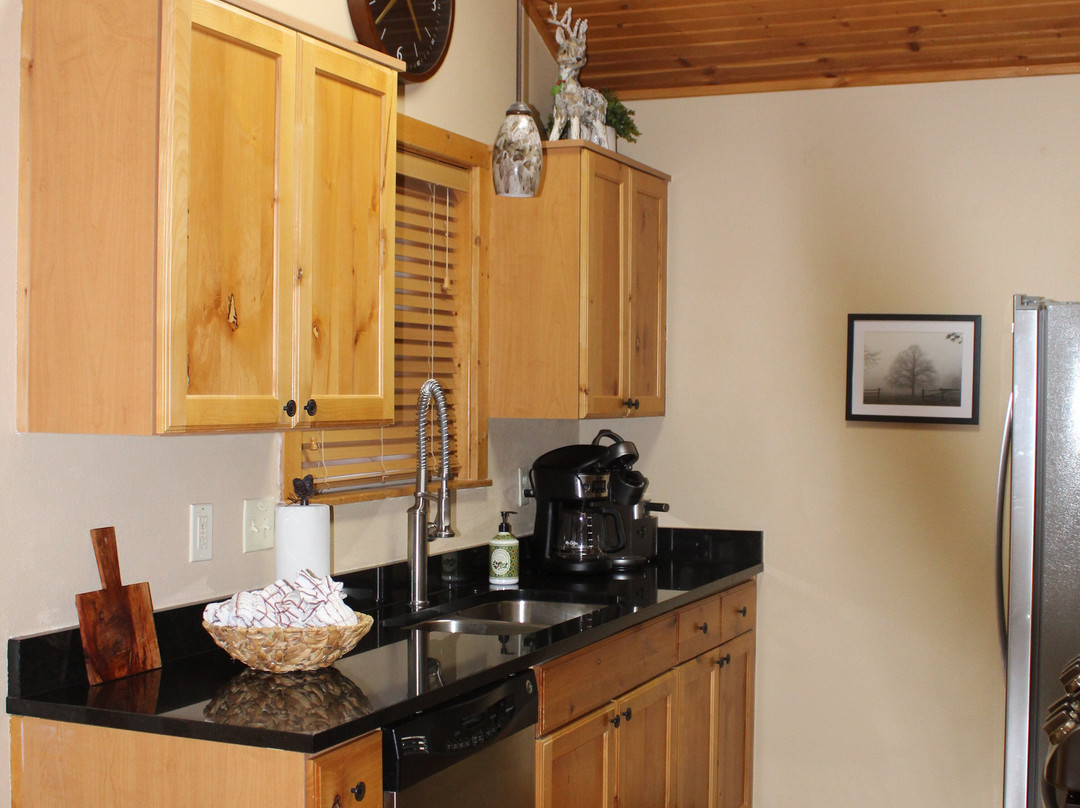 StoneBridge Resort主图