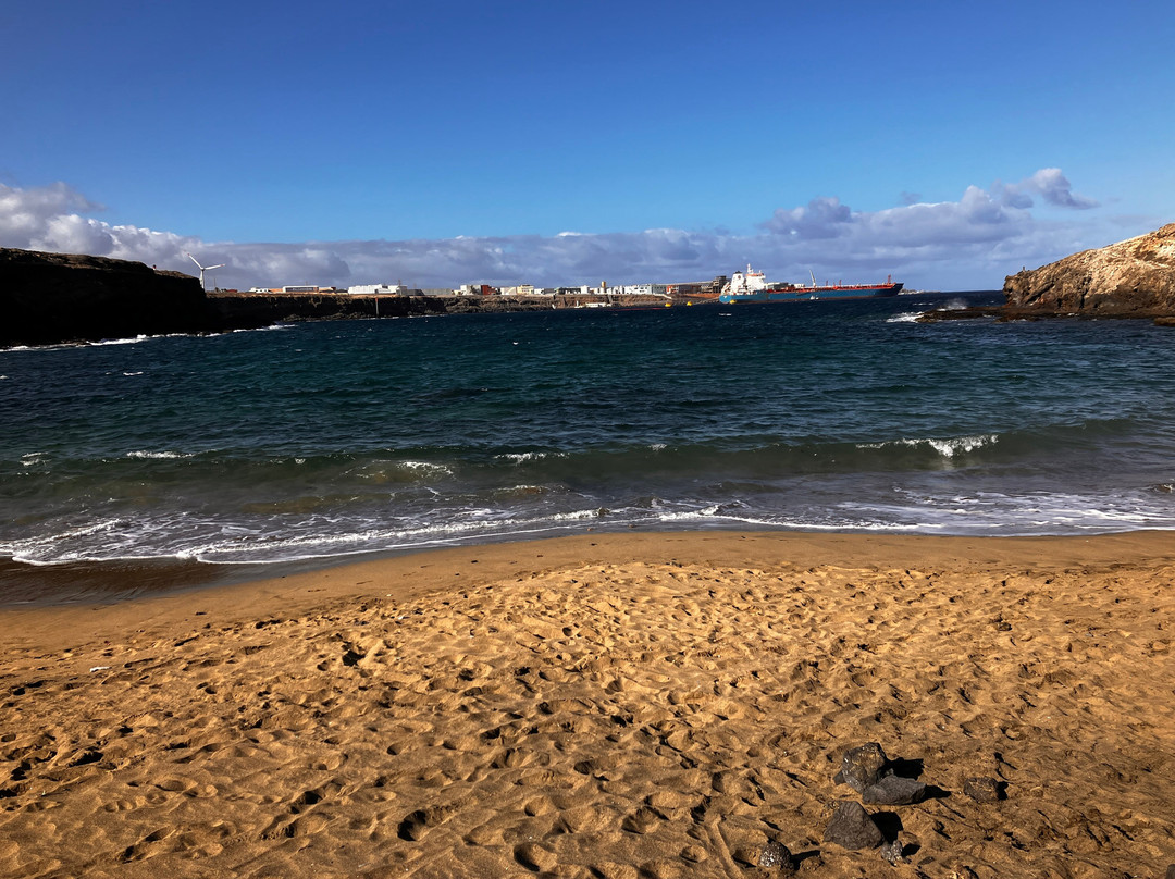 Playa de Aguadulce景点图片