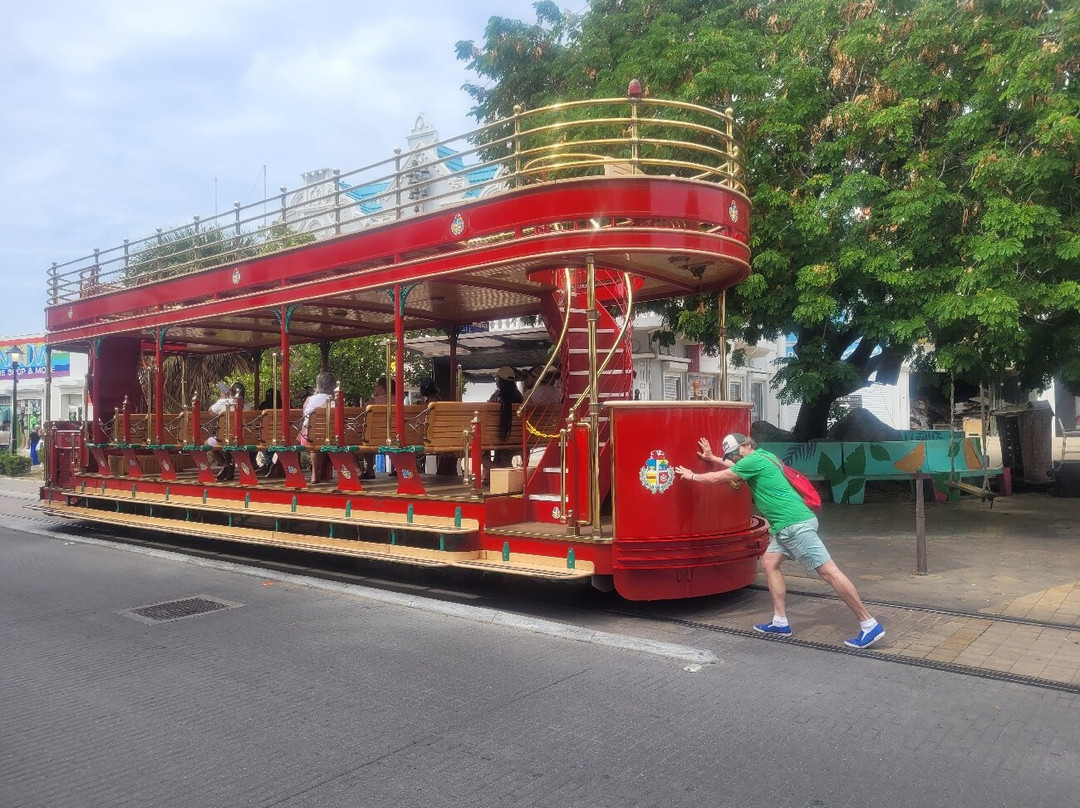 Aruba Streetcar-奥腊涅斯塔德必去景点
