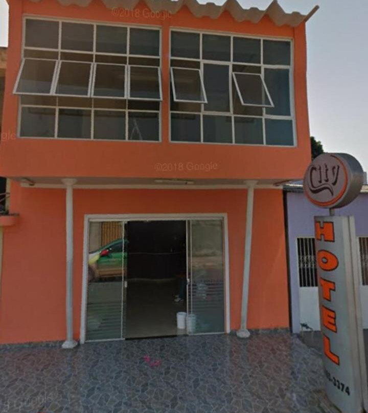 City Hotel