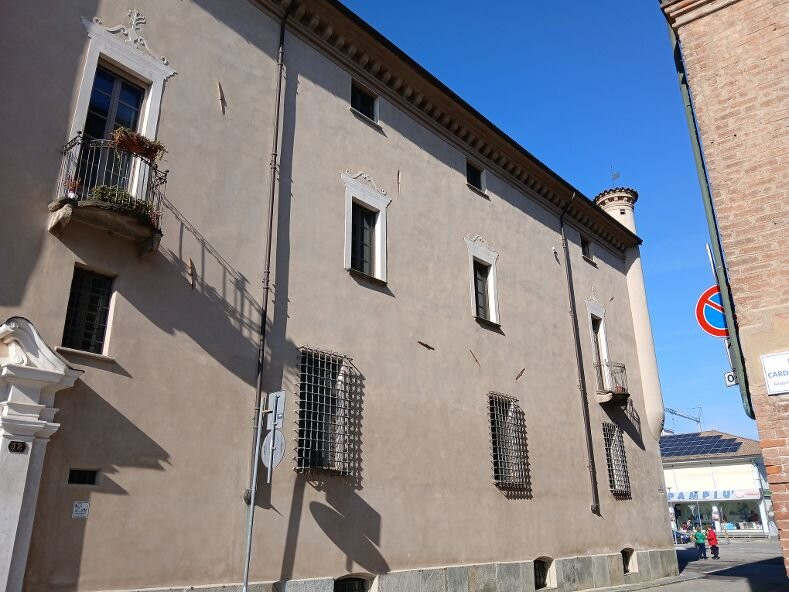 Ex Palazzo Dei Marchesi Romagnano景点图片