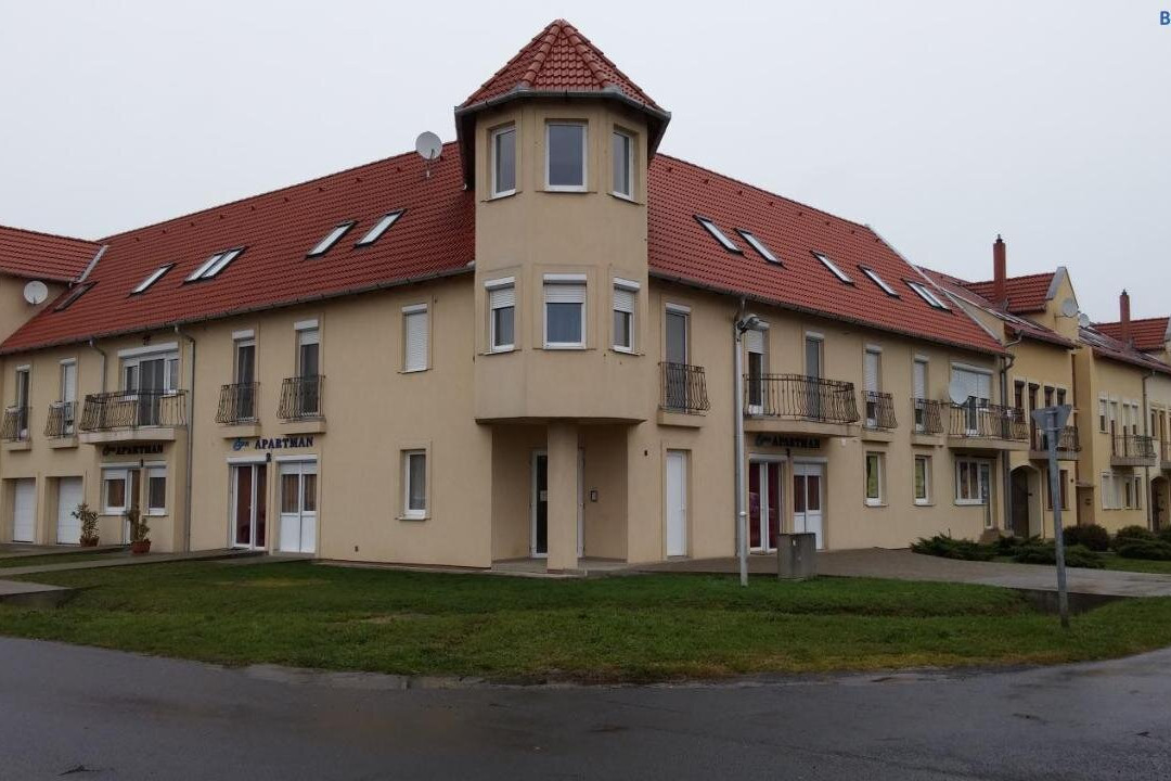 Eva Apartman