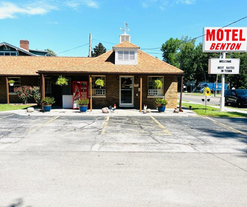 Benton Motel