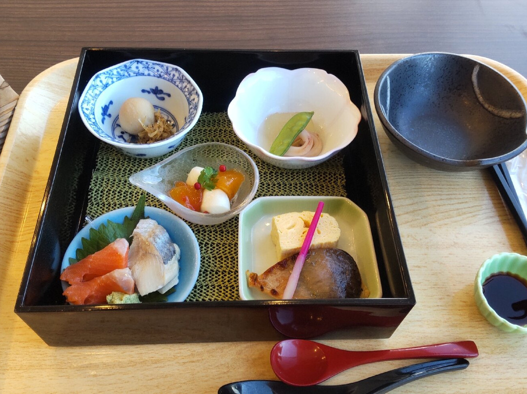 新苫小牧王子飯店 和主图