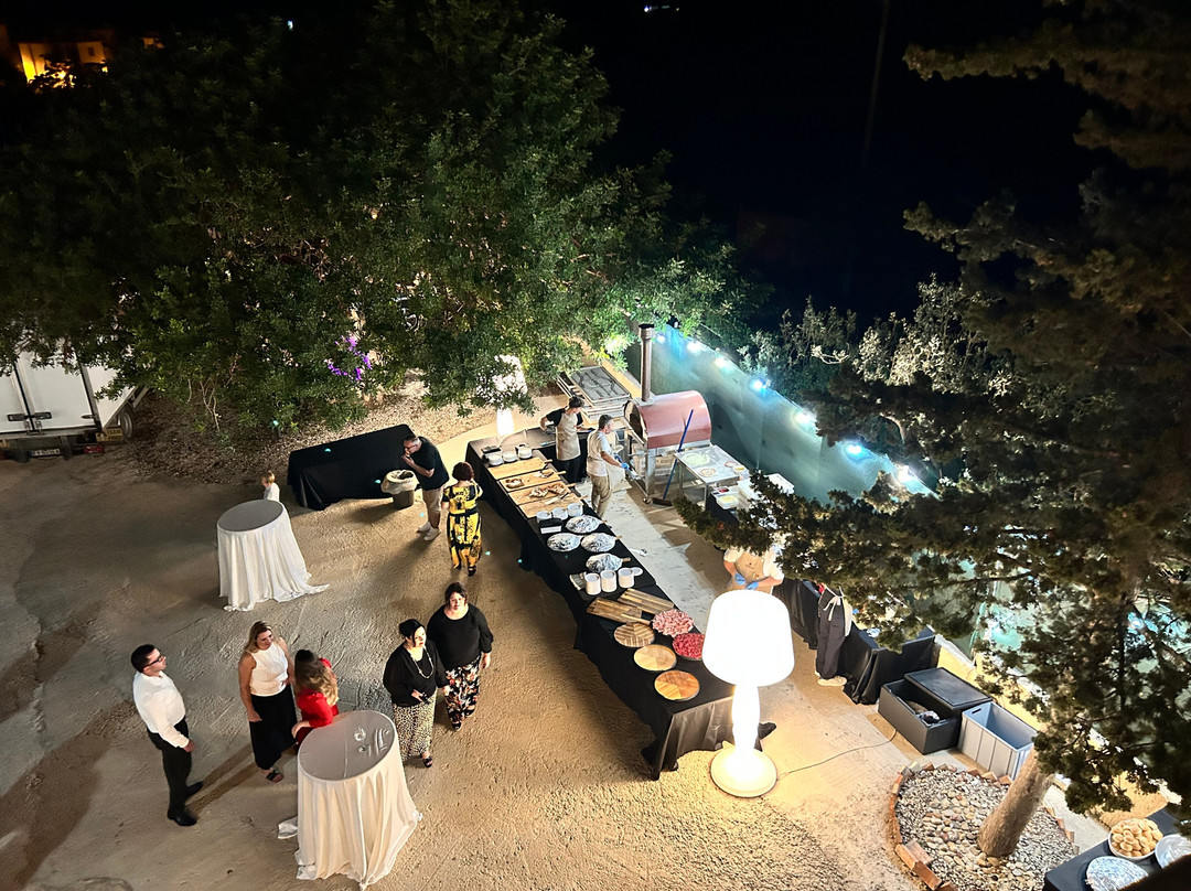 La Collina sul Mare主图