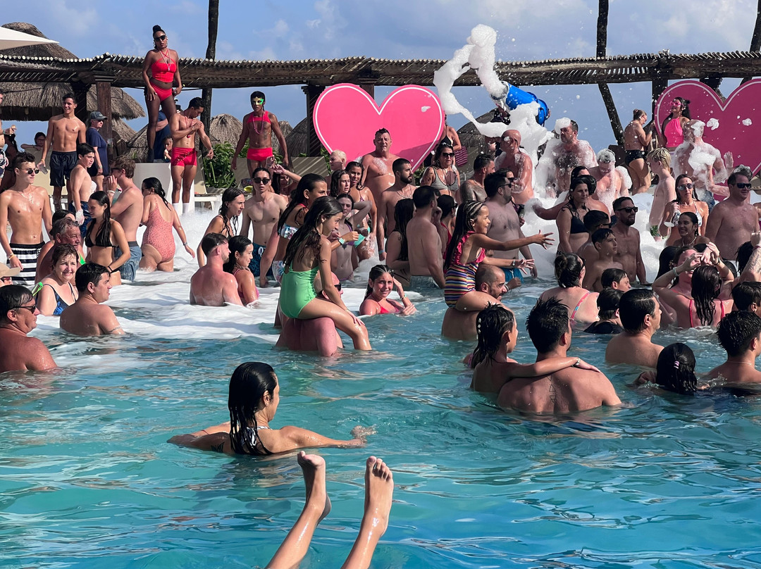 Iberostar Waves Tucán主图