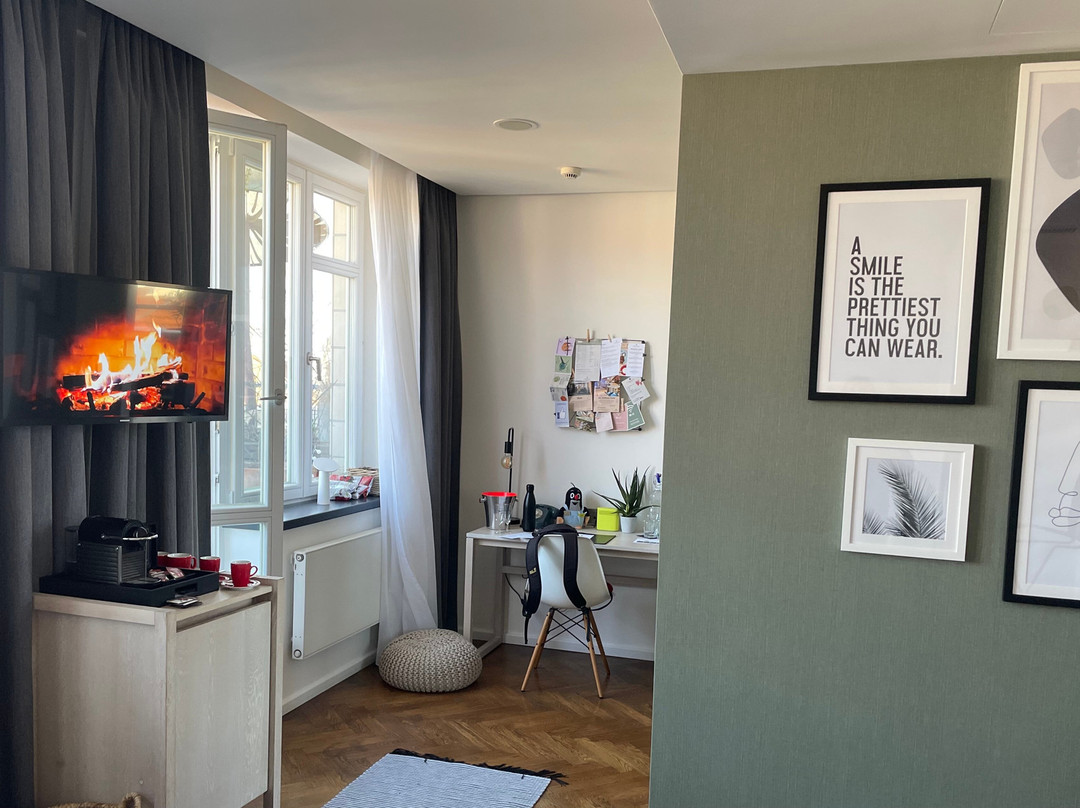 马赛克酒店主图