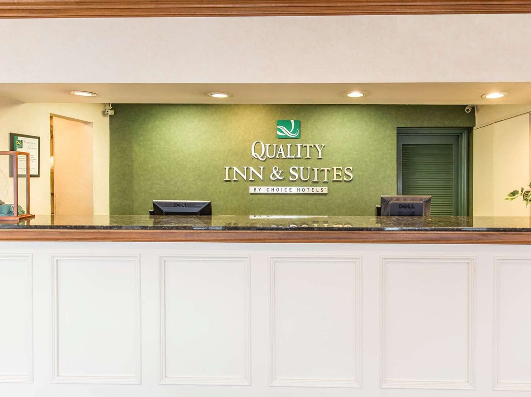 Quality Inn & Suites McDonough South I-75