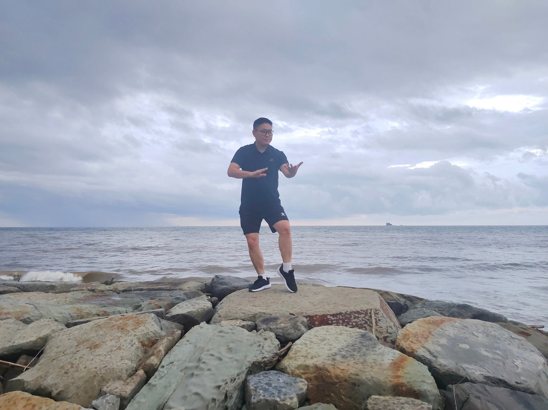 Tanjung Batu Beach景点图片