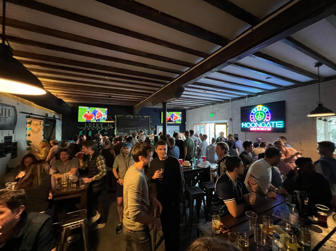 Moongate Brewing Co.-圣乔治必去景点