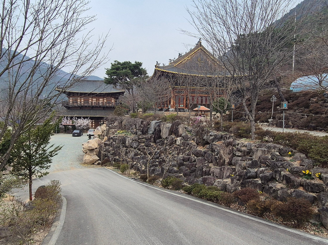 Yubeobsa景点图片
