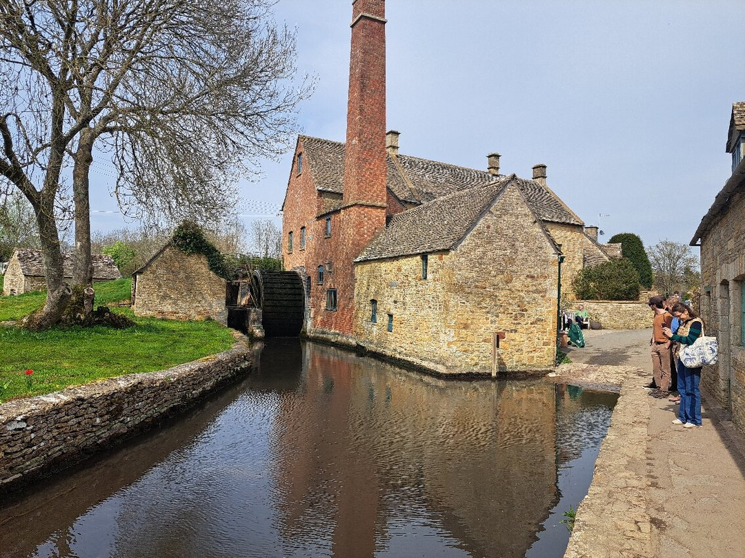 Warden's Way-上斯劳特村必去景点