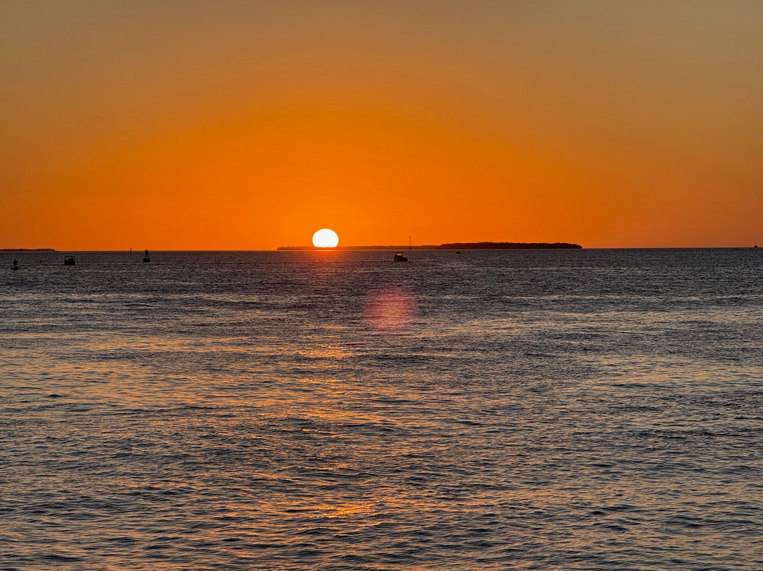 Sunset Celebration景点图片