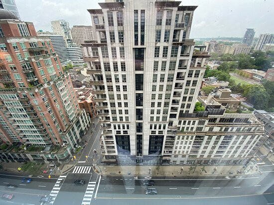 多伦多四季酒店主图