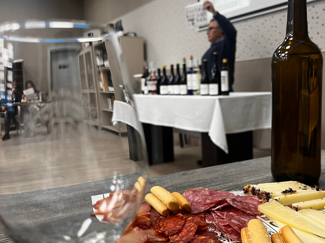 Bodega Vega Tolosa-Casas Ibanez必去景点