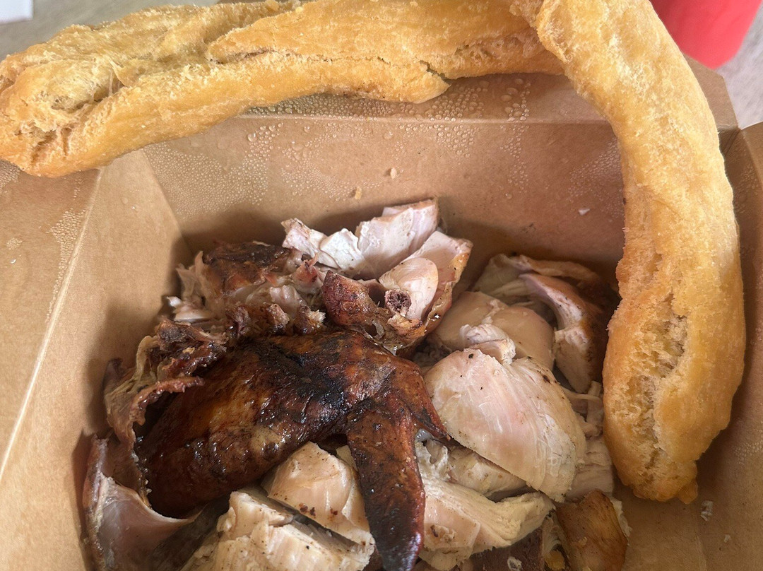 Yardie Tours-奥乔里奥斯必去景点