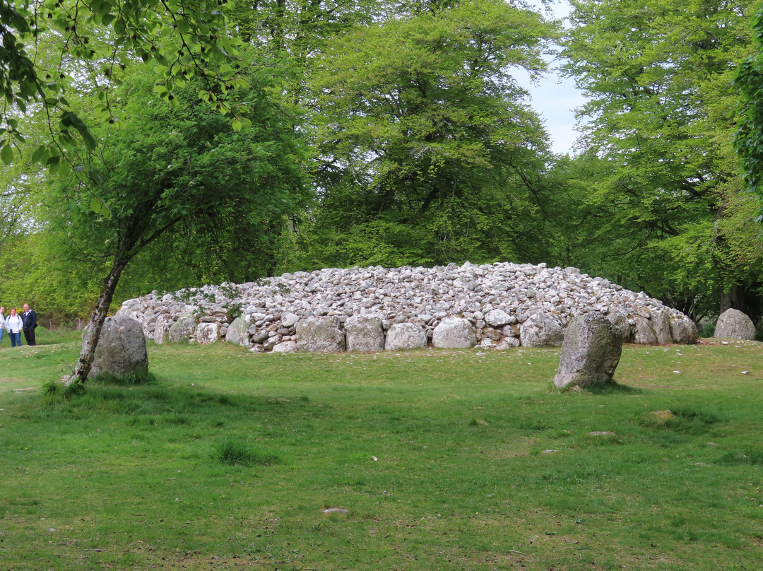 Clava Cairns景点图片