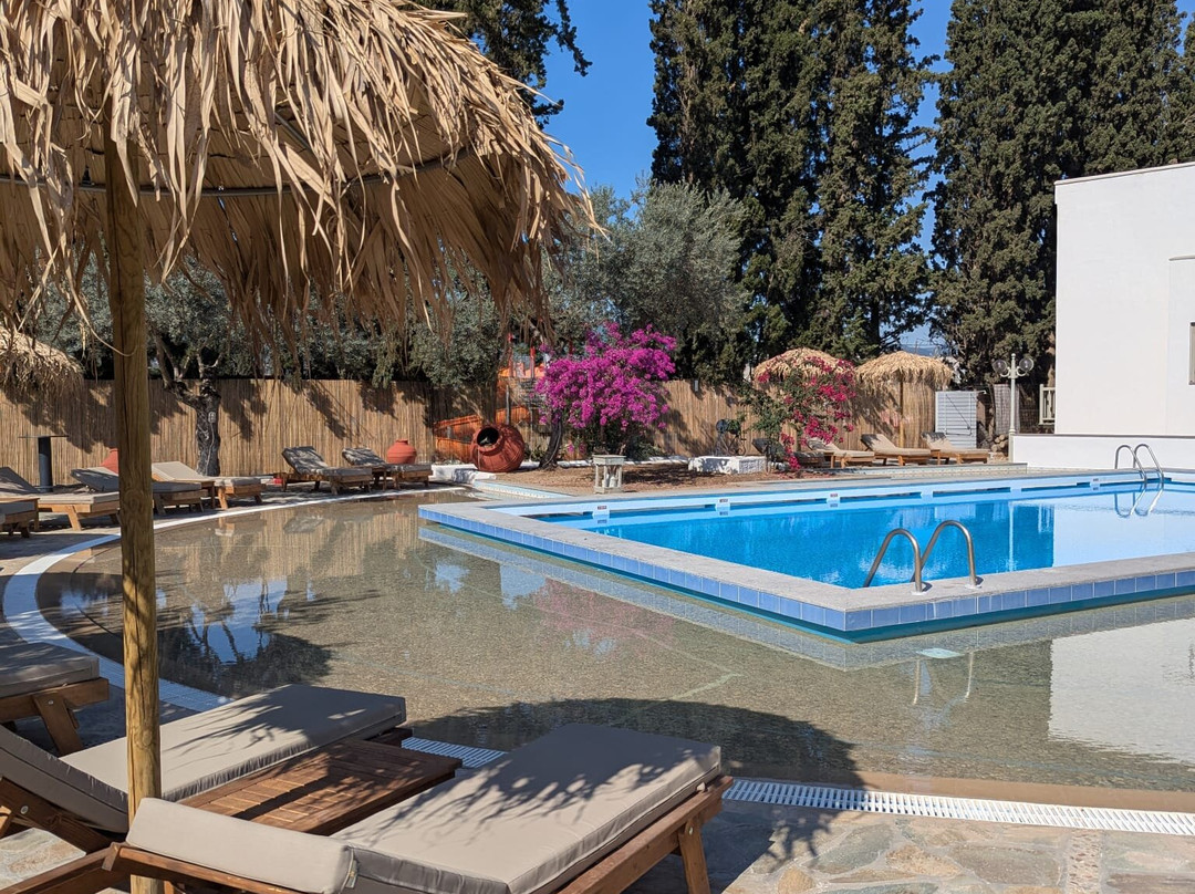 Cascade Holiday Resort主图