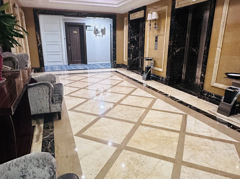 无锡明都大酒店（悦尚奥莱天一地铁站店）主图