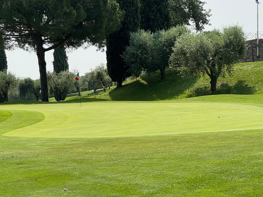 Gardagolf Country Club-Soiano Del Lago必去景点