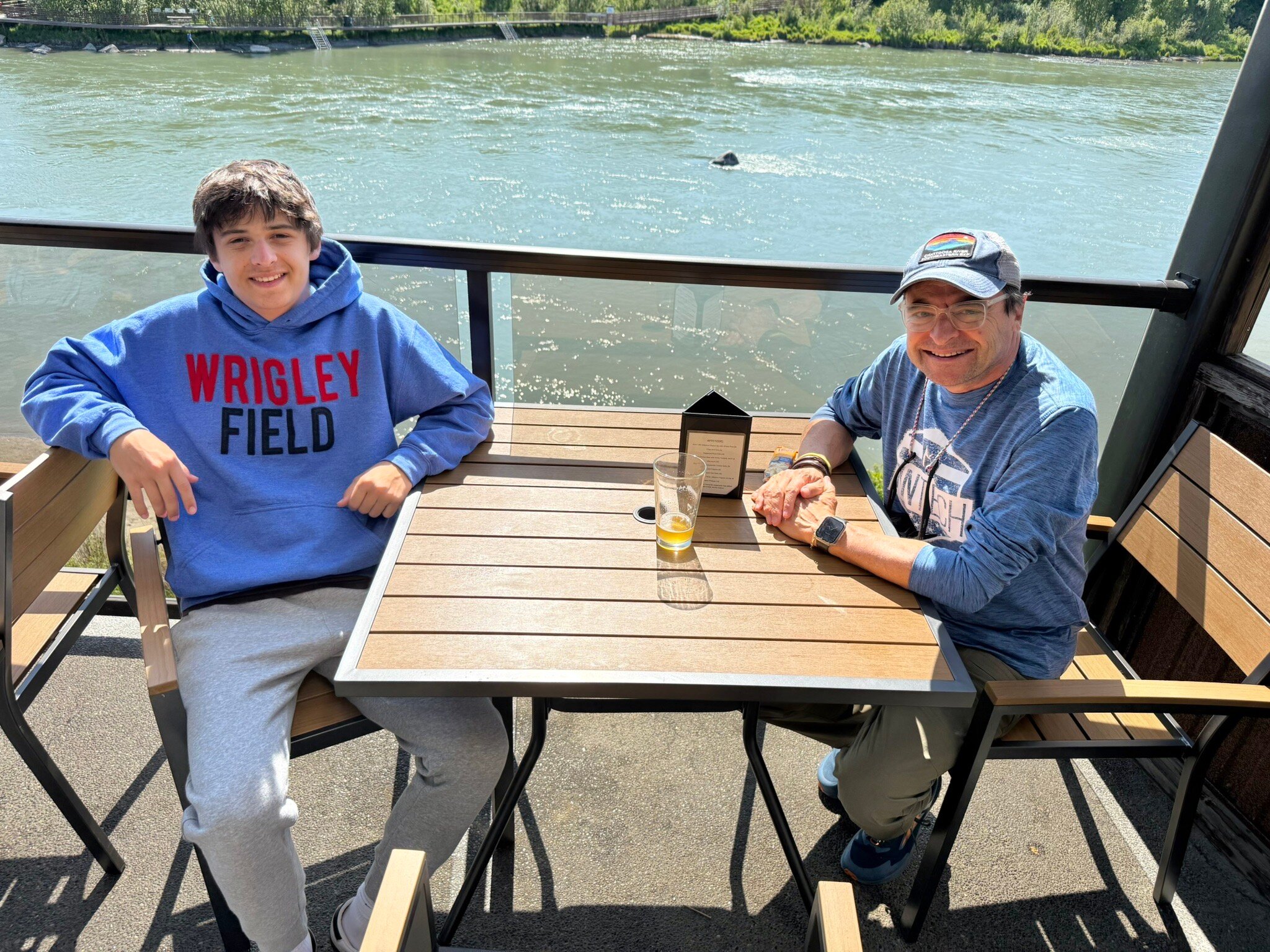 基奈河旅馆-官方