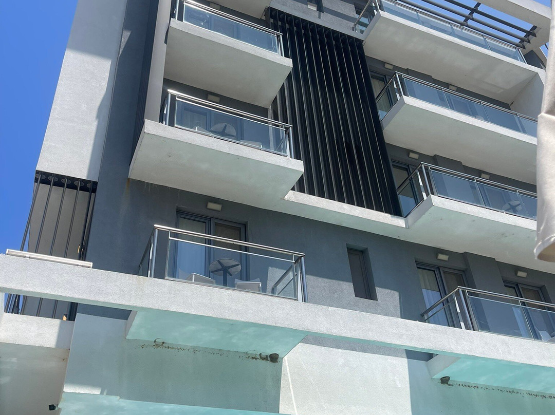 Glyfada Riviera Hotel主图