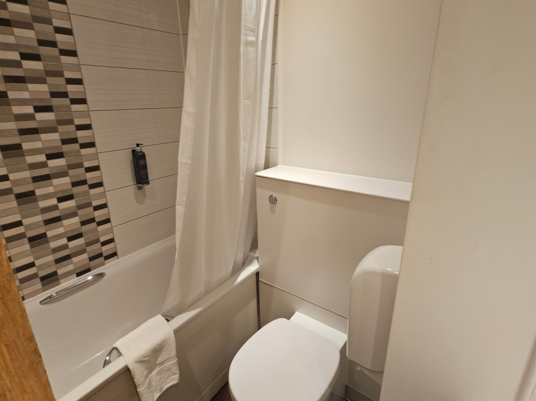 普瑞米尔七橡树/梅德斯通酒店主图